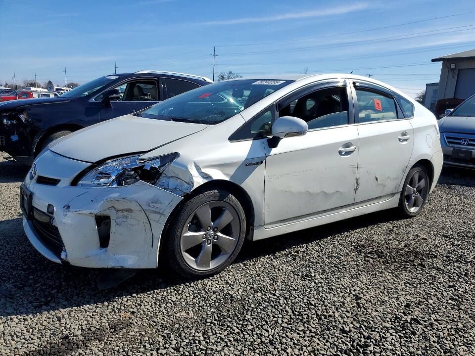 2015 TOYOTA PRIUS