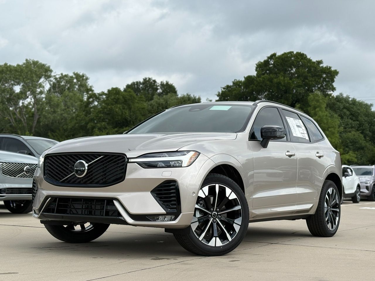 2026 VOLVO XC60