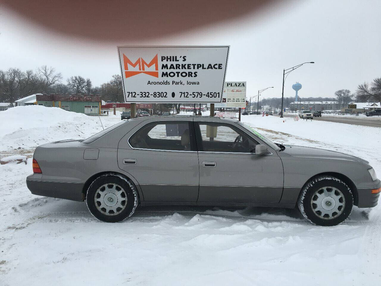 1995 LEXUS LS