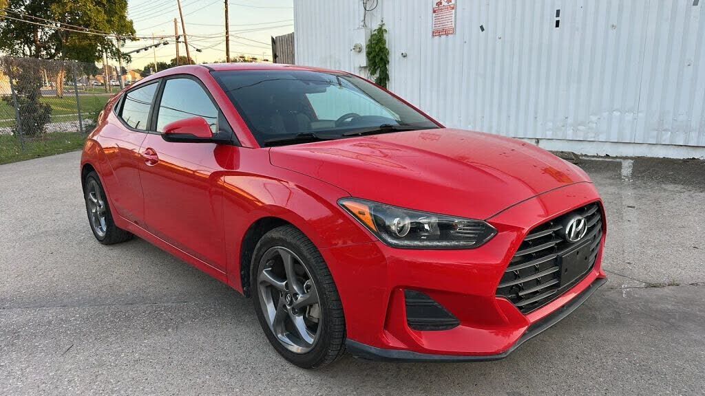 2019 HYUNDAI Veloster