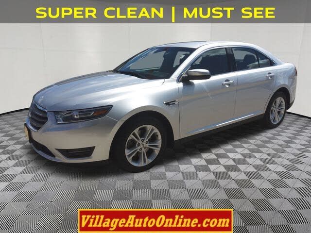 2016 FORD Taurus