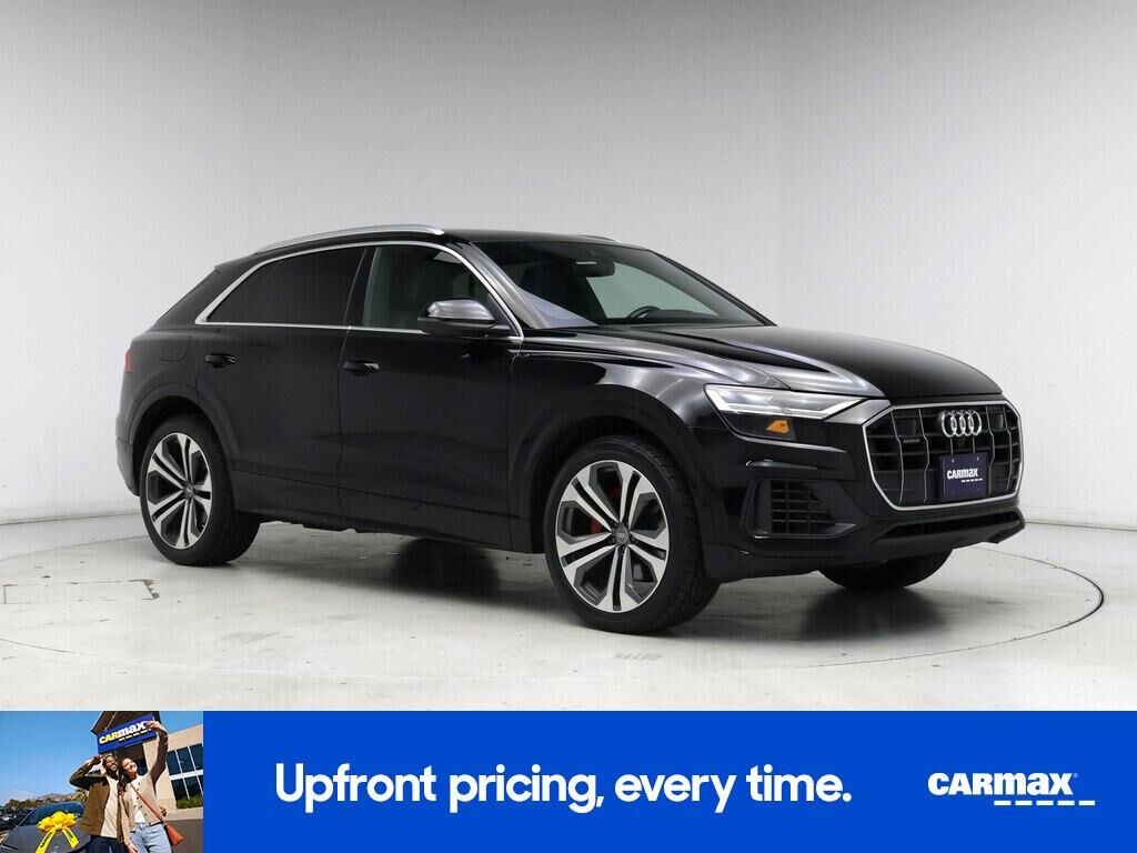 2019 AUDI Q8