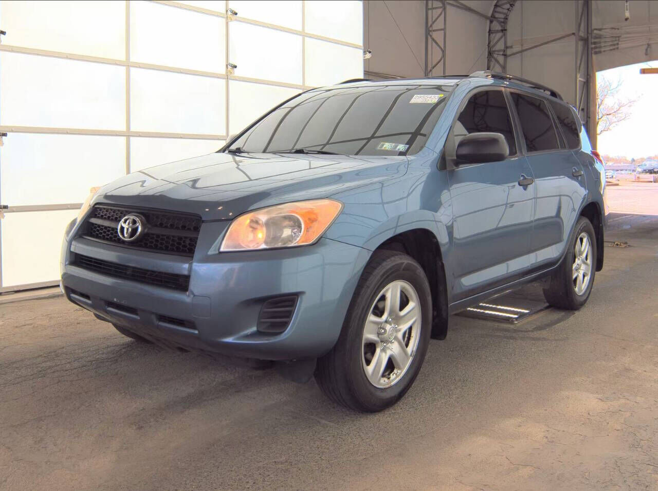 2010 TOYOTA RAV4