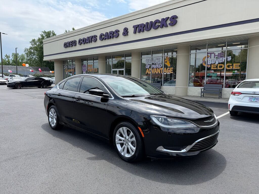 2017 CHRYSLER 200