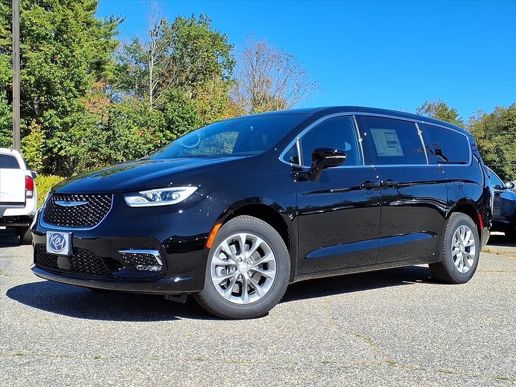 2026 CHRYSLER Pacifica
