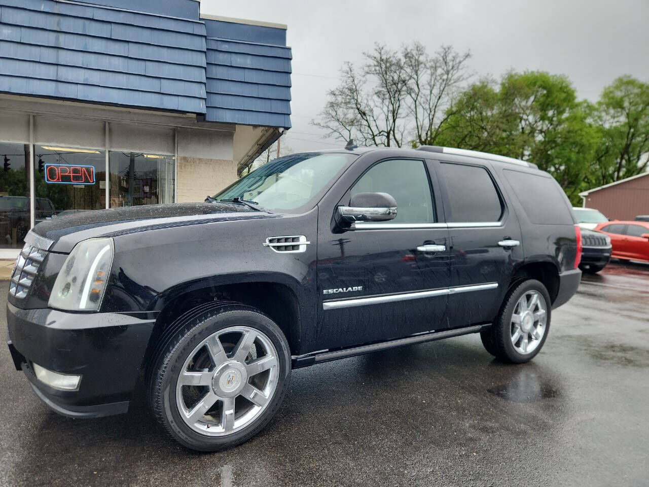 2011 CADILLAC Escalade