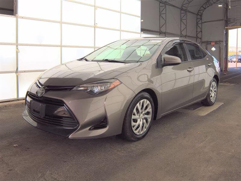 2018 TOYOTA Corolla