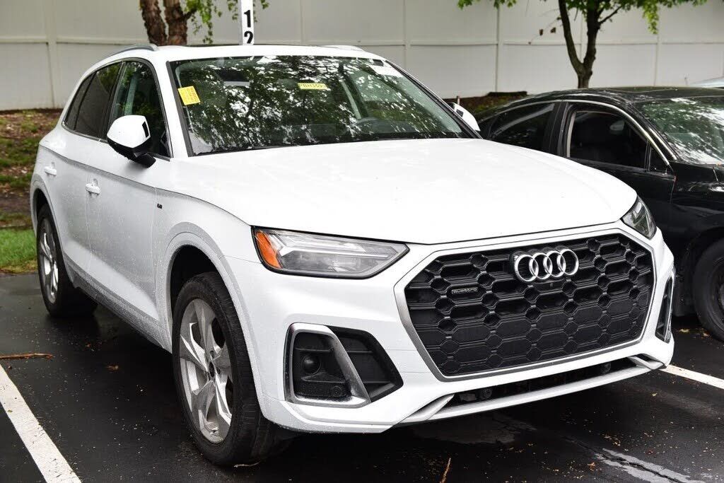 2022 AUDI Q5