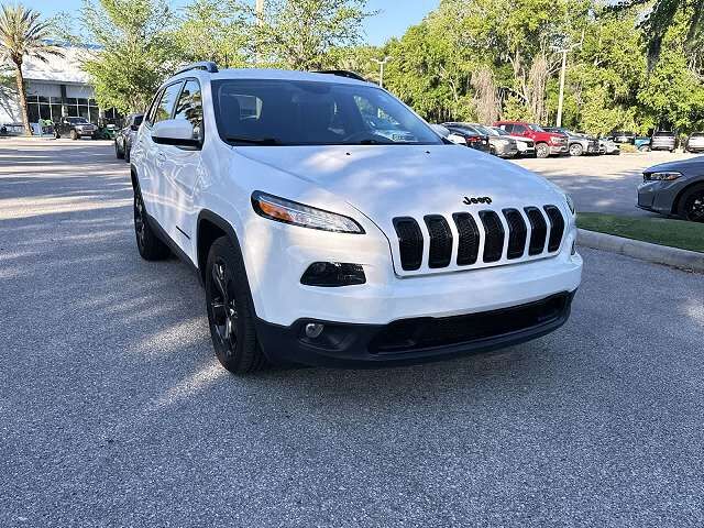 2018 JEEP Cherokee