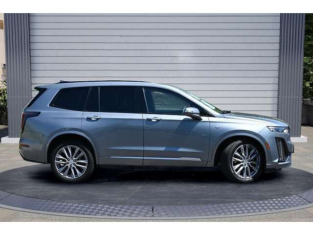 2020 CADILLAC XT6