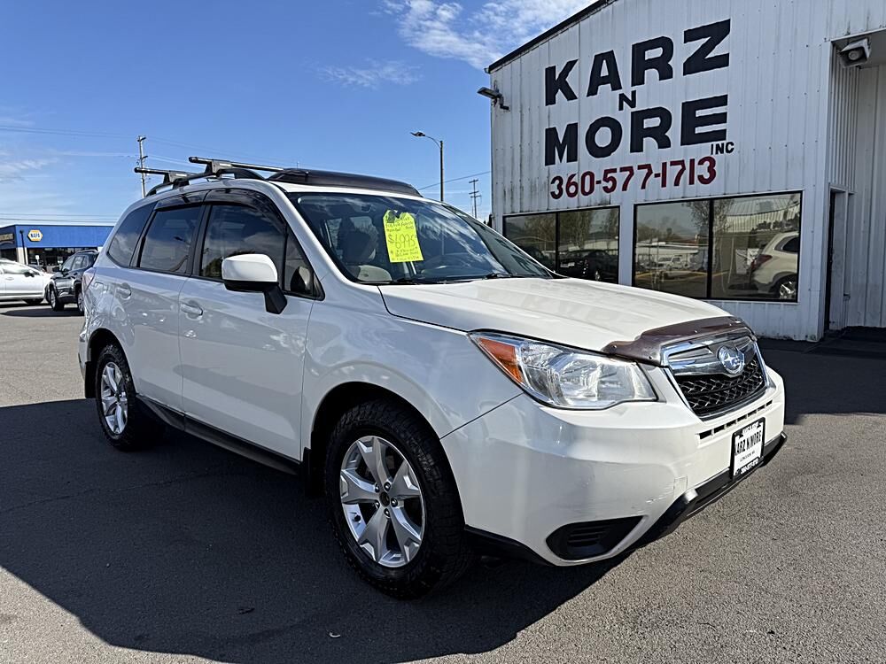 2015 SUBARU Forester