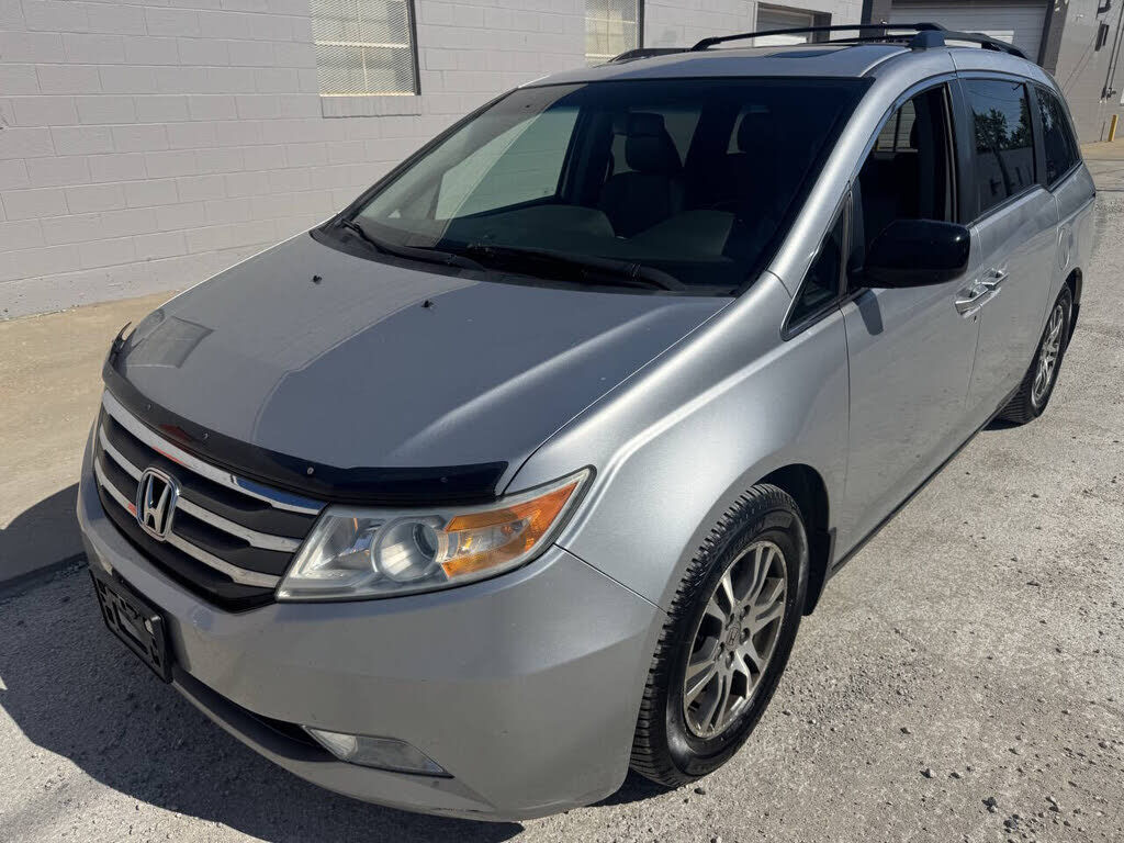 2011 HONDA Odyssey