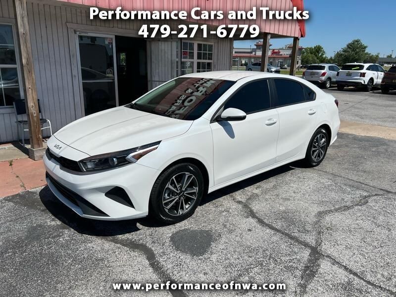 2023 KIA Forte