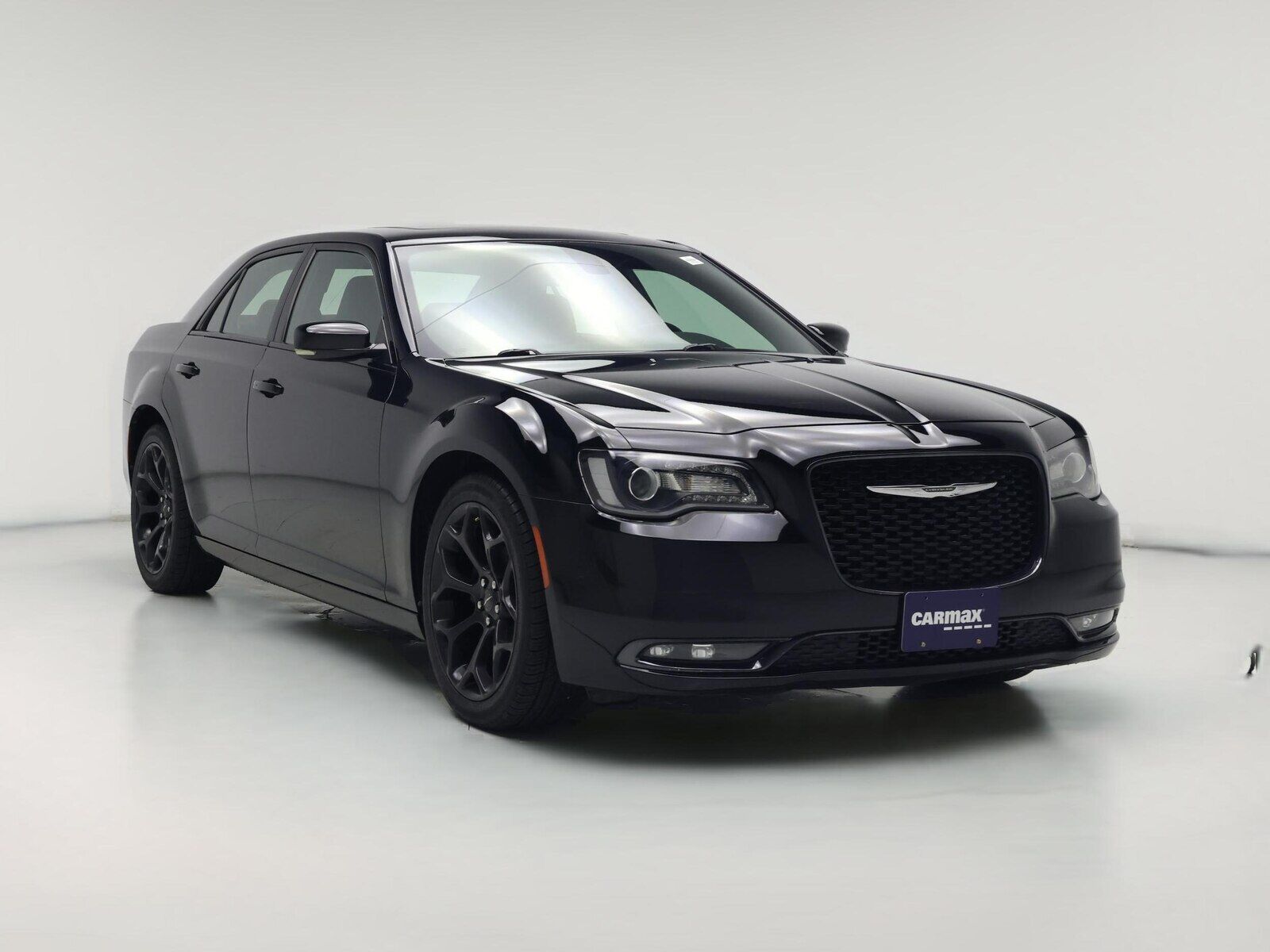 2019 CHRYSLER 300