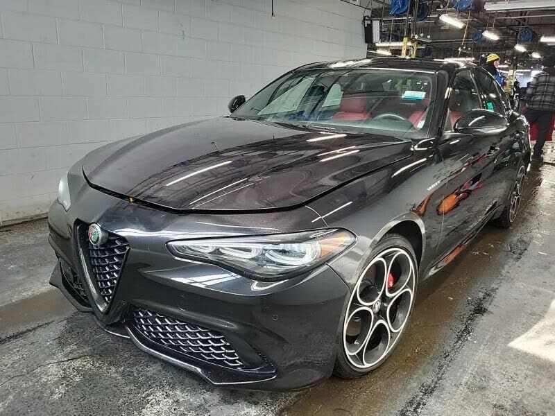 2024 ALFA ROMEO Giulia