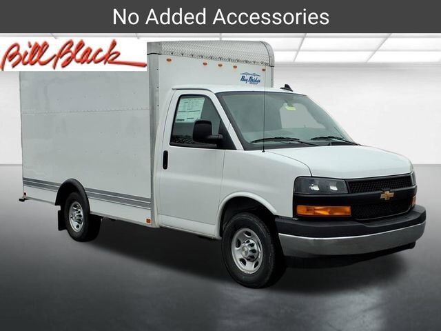 2026 CHEVROLET Express