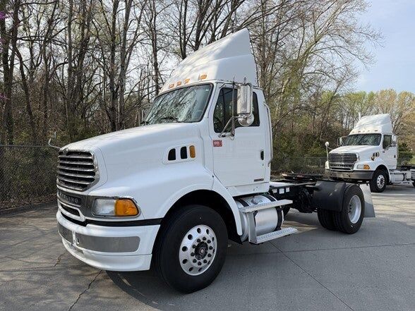 2005 STERLING TRUCK A9500 series