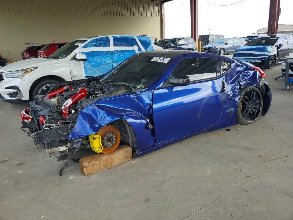 2013 NISSAN 370Z