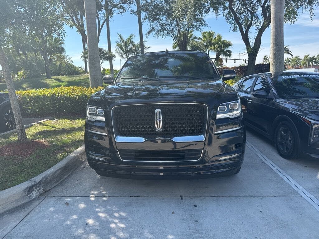 2023 LINCOLN Navigator L