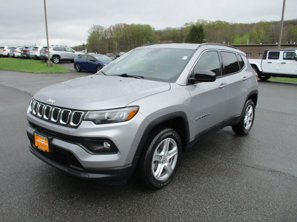 2023 JEEP Compass