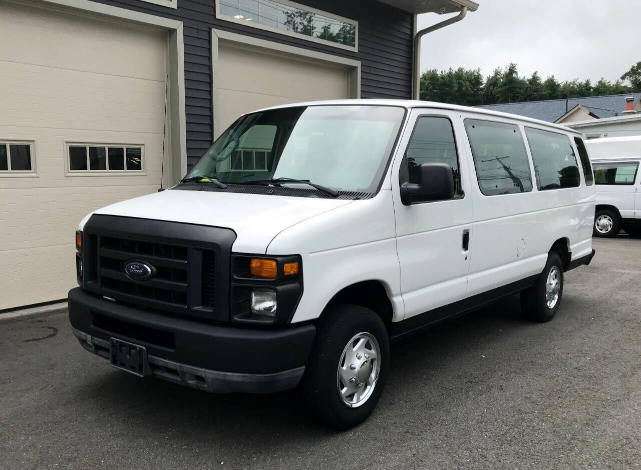 2014 FORD E-150
