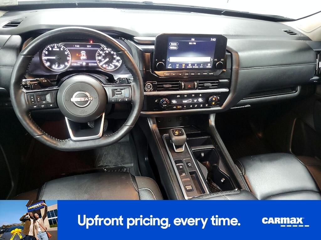2024 NISSAN Pathfinder
