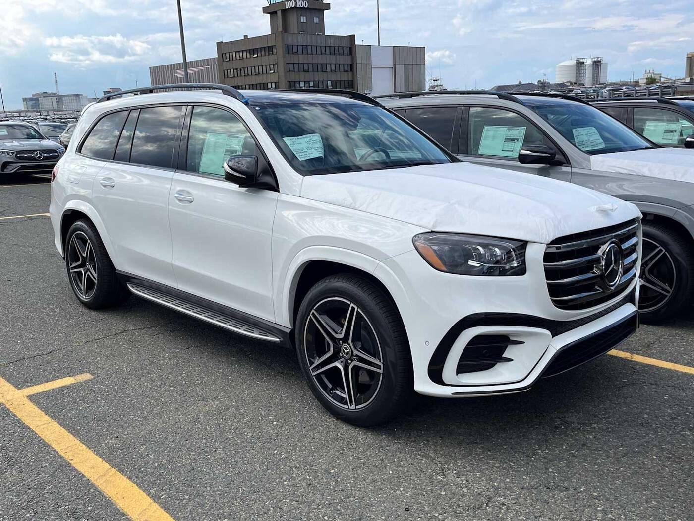 2026 MERCEDES-BENZ GLS-Class