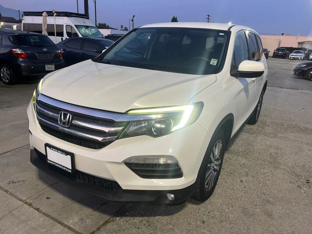 2017 HONDA Pilot