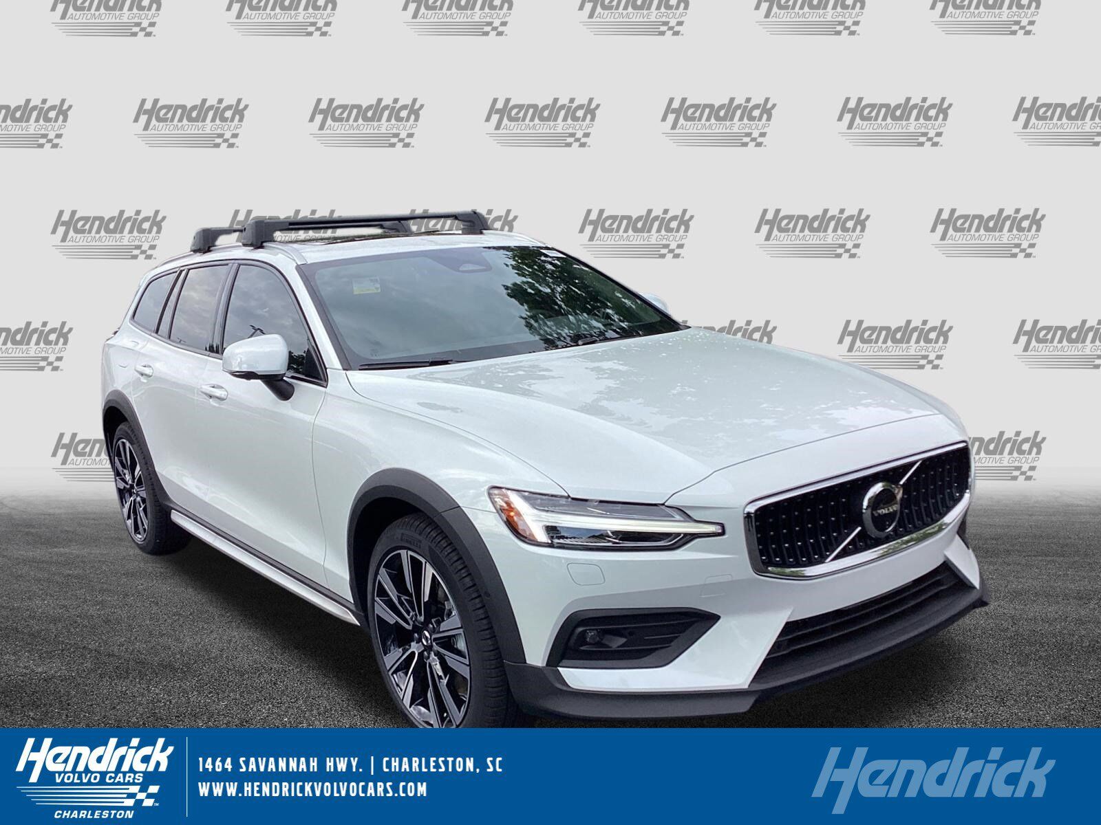 2026 VOLVO V60CC