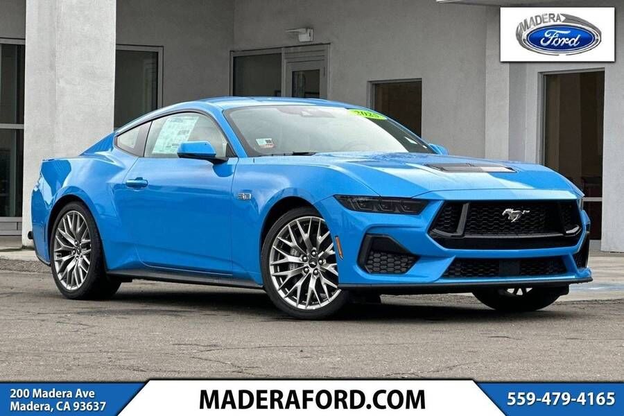 2025 FORD Mustang