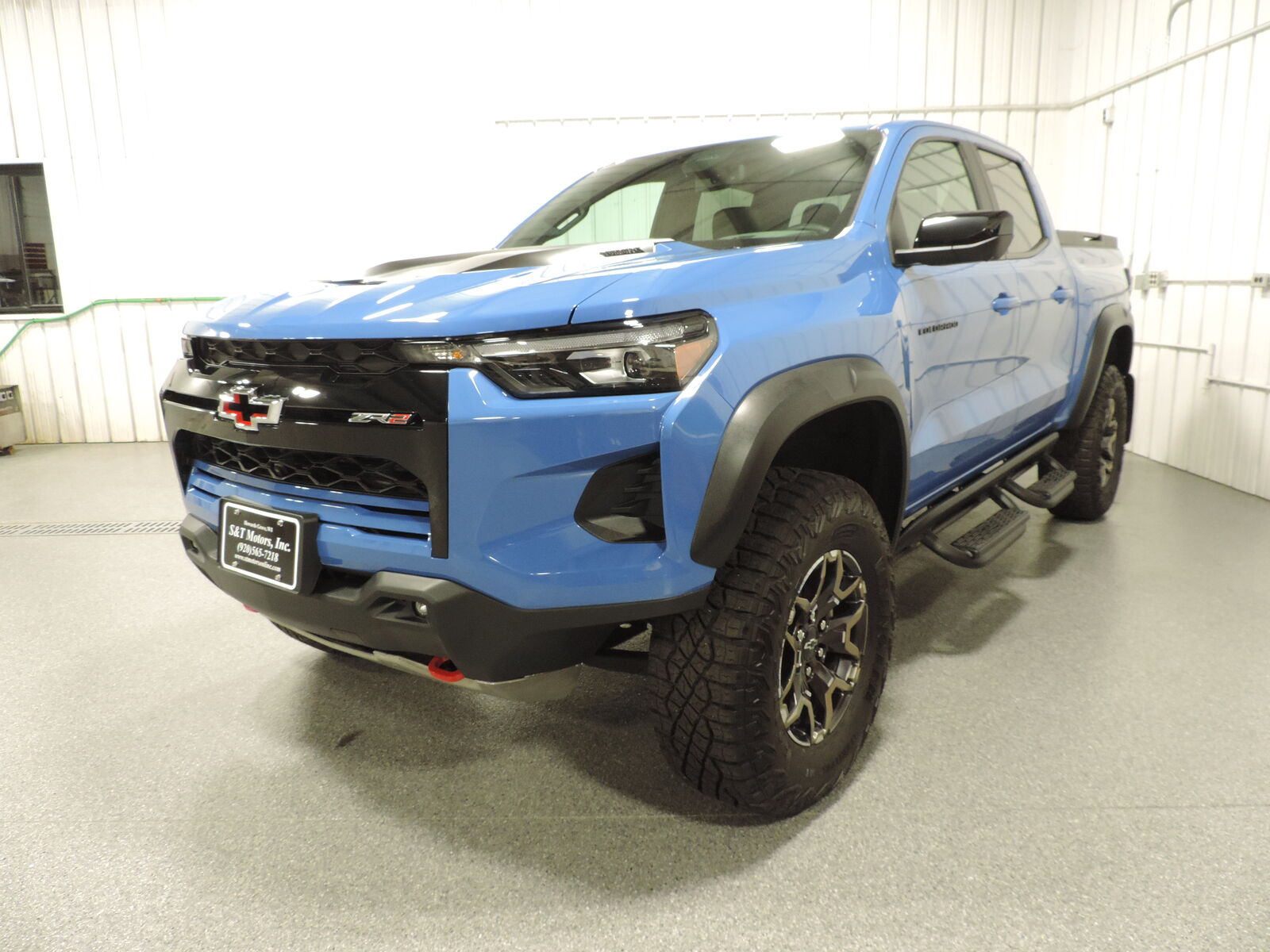 2025 CHEVROLET Colorado