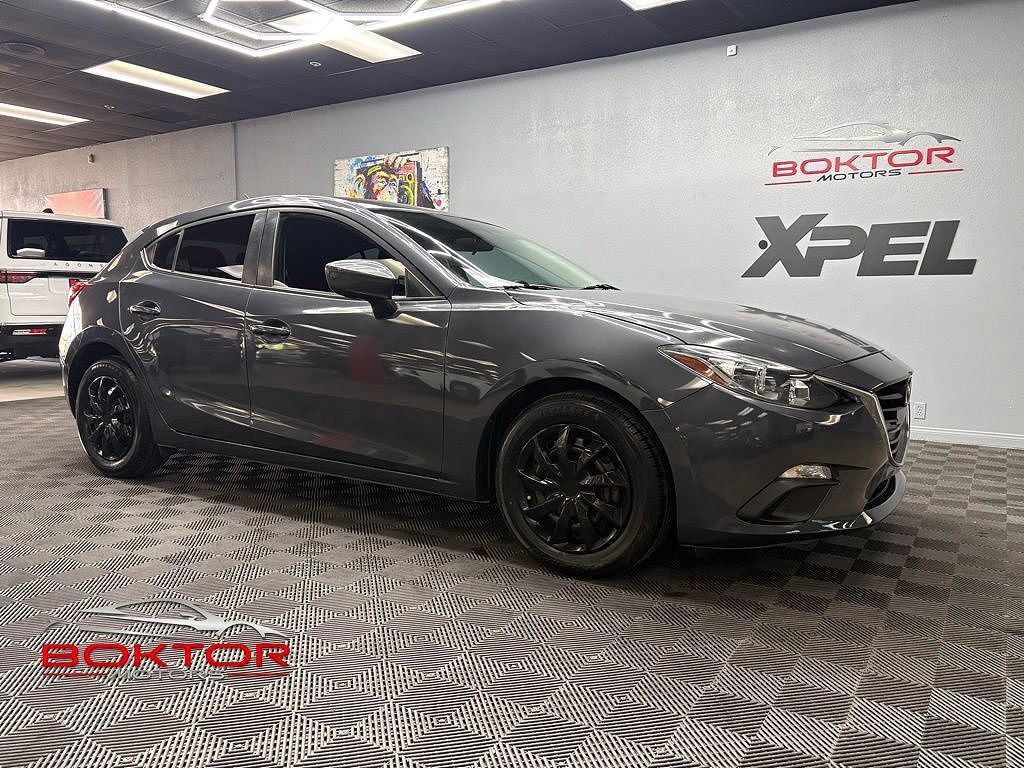 2015 MAZDA Mazda3