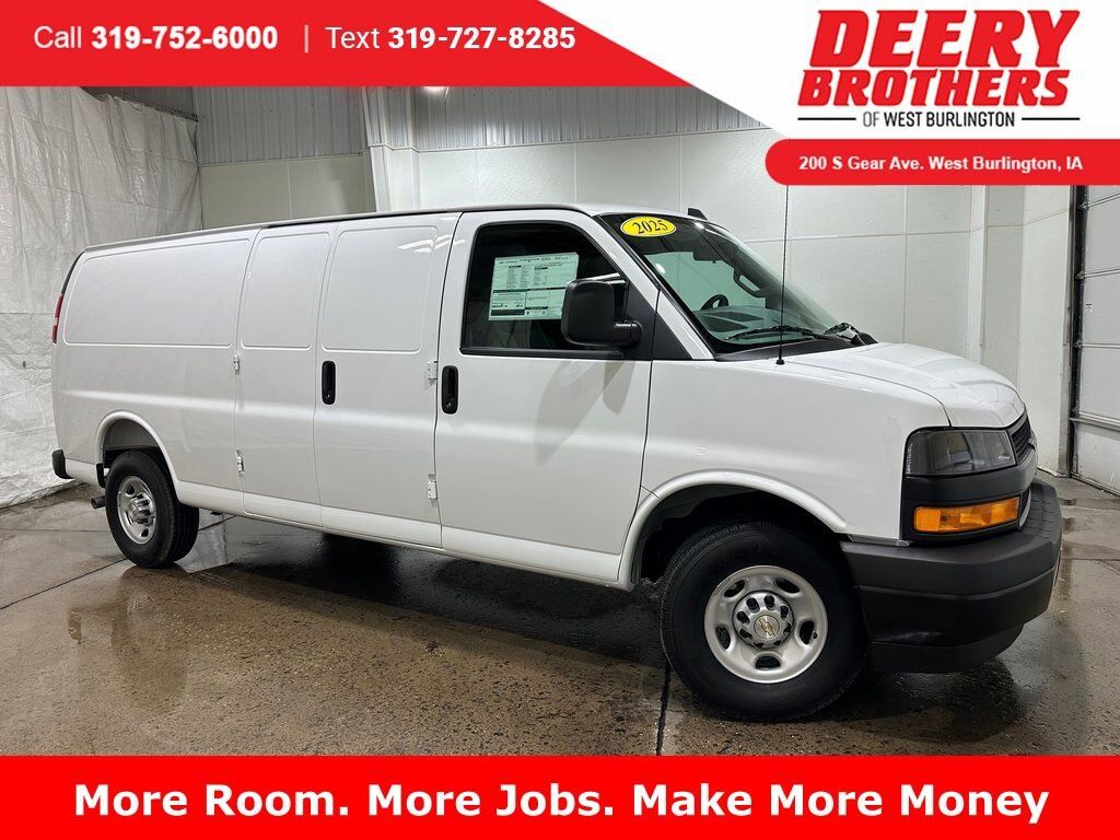2025 CHEVROLET Express