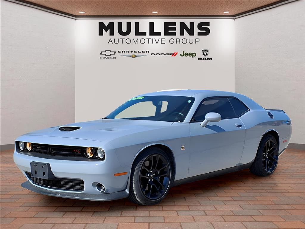 2022 DODGE Challenger