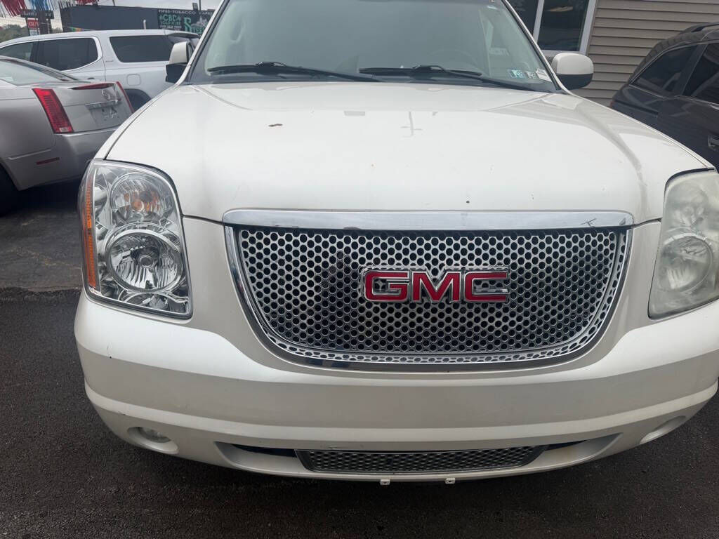 2011 GMC Yukon XL
