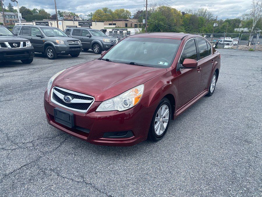 2011 SUBARU Legacy