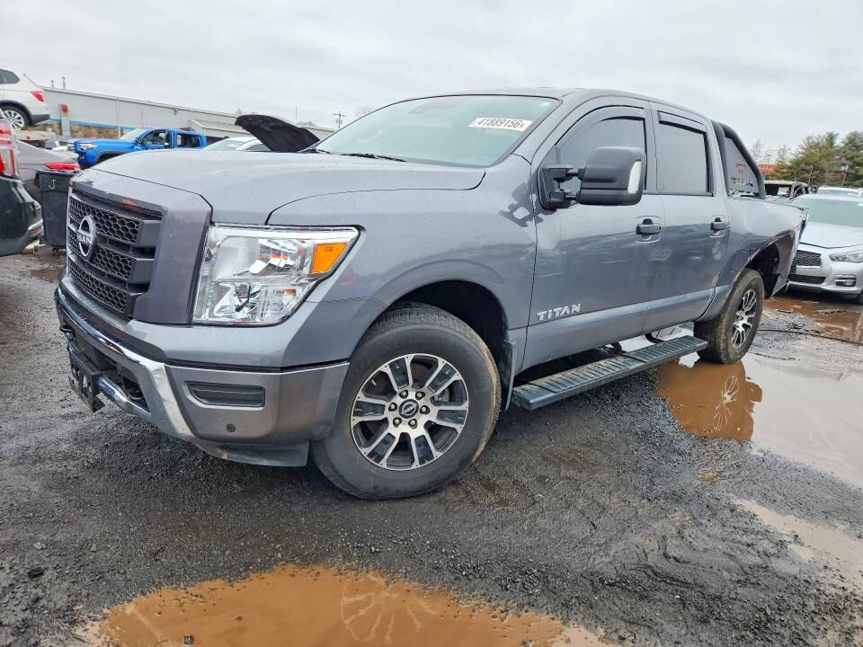 2024 NISSAN Titan