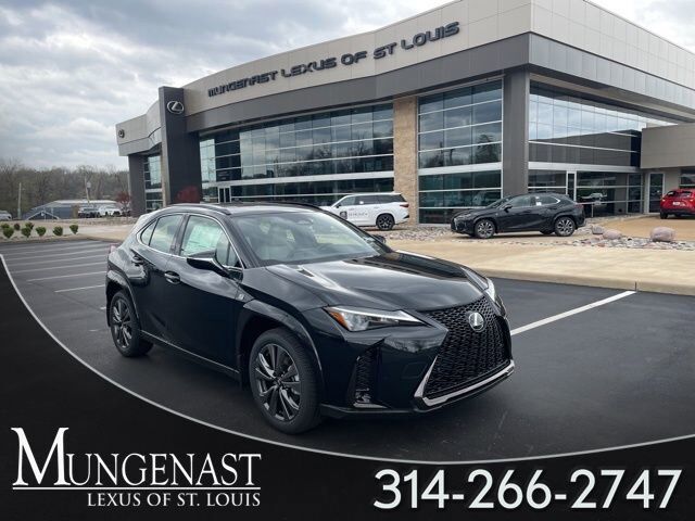 2026 LEXUS UX