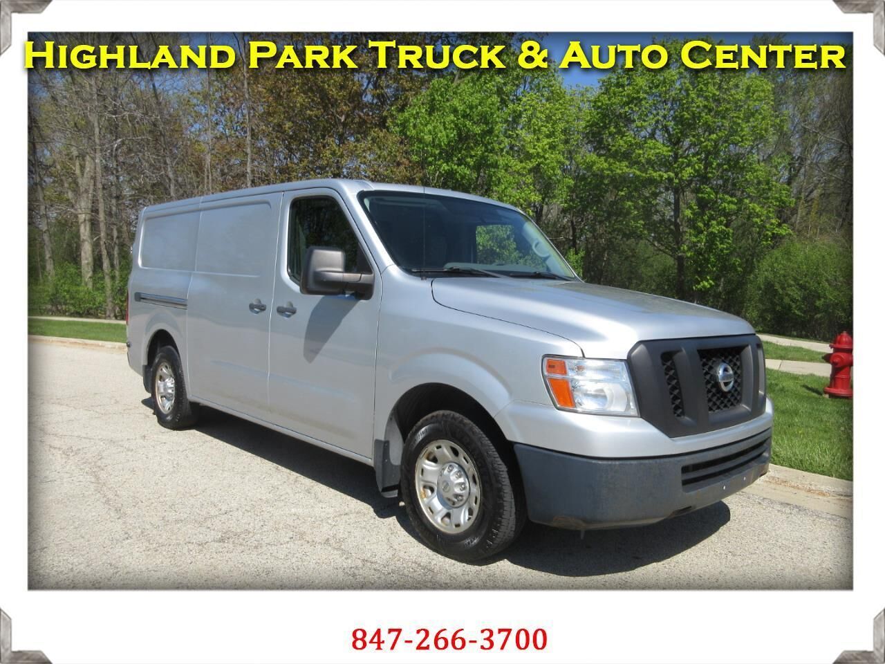 2016 NISSAN NV