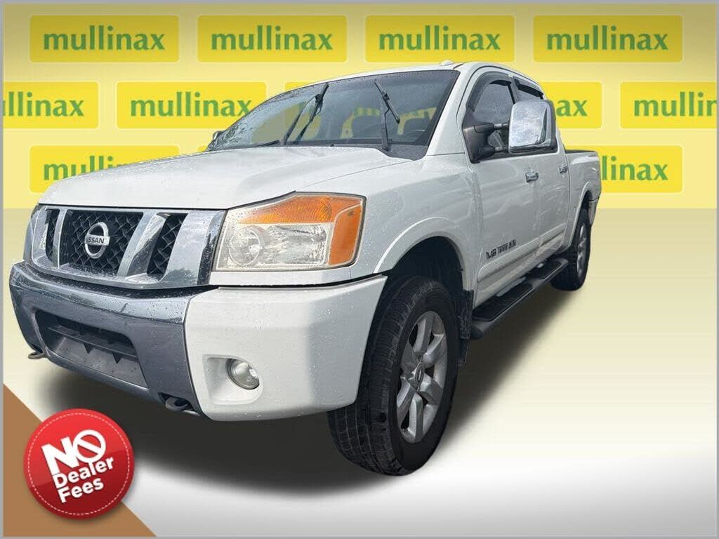 2012 NISSAN Titan