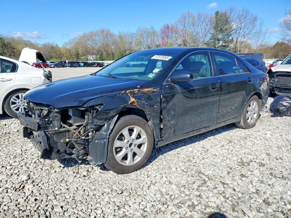 2010 TOYOTA Camry