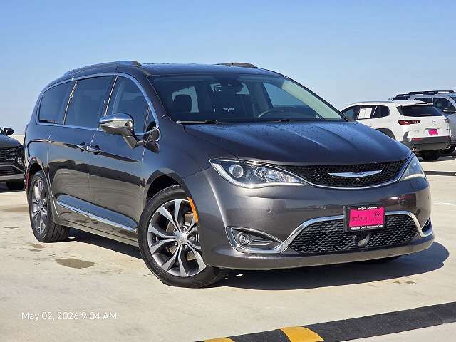 2017 CHRYSLER Pacifica
