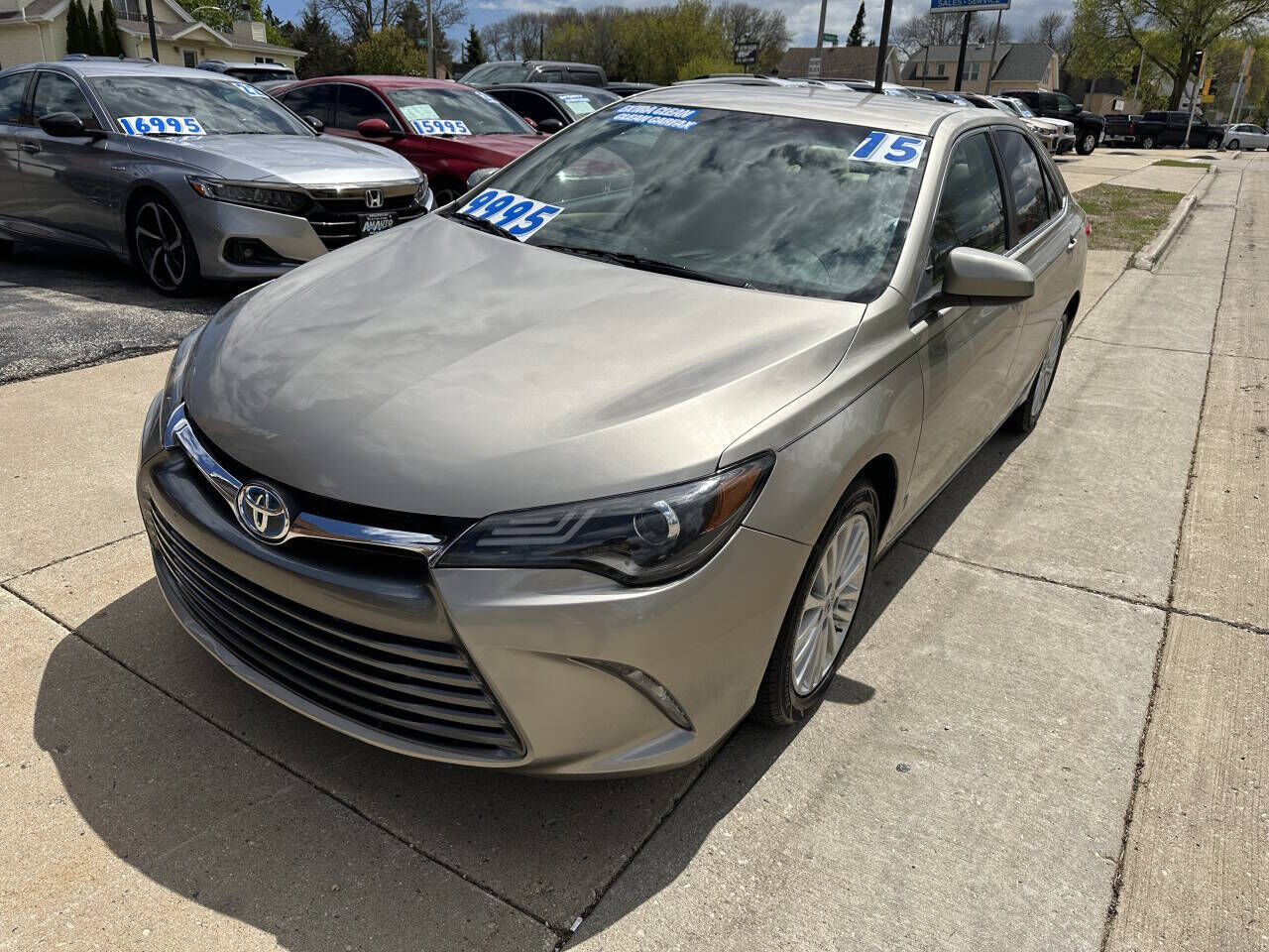 2015 TOYOTA Camry