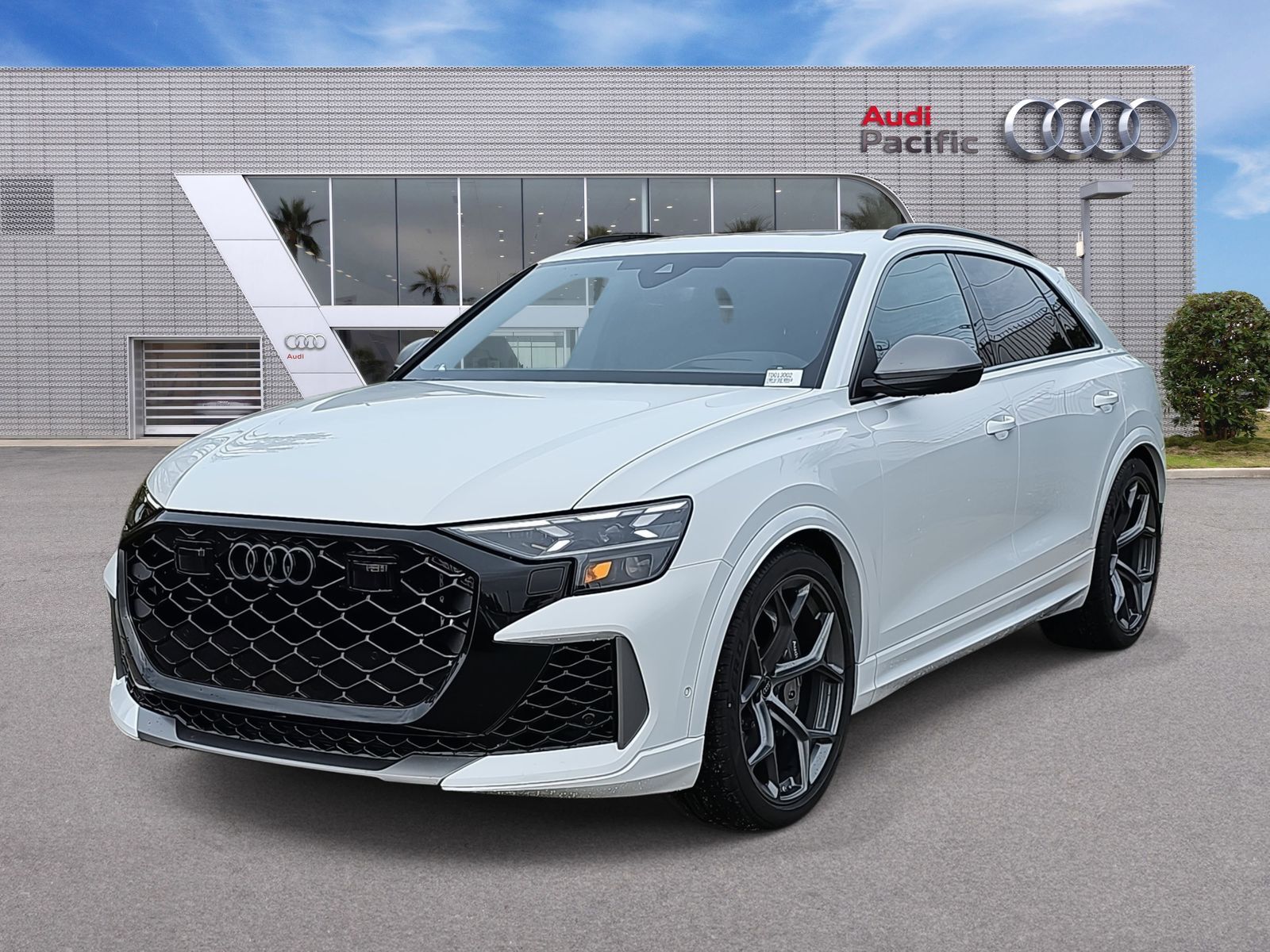 2026 AUDI RS Q8