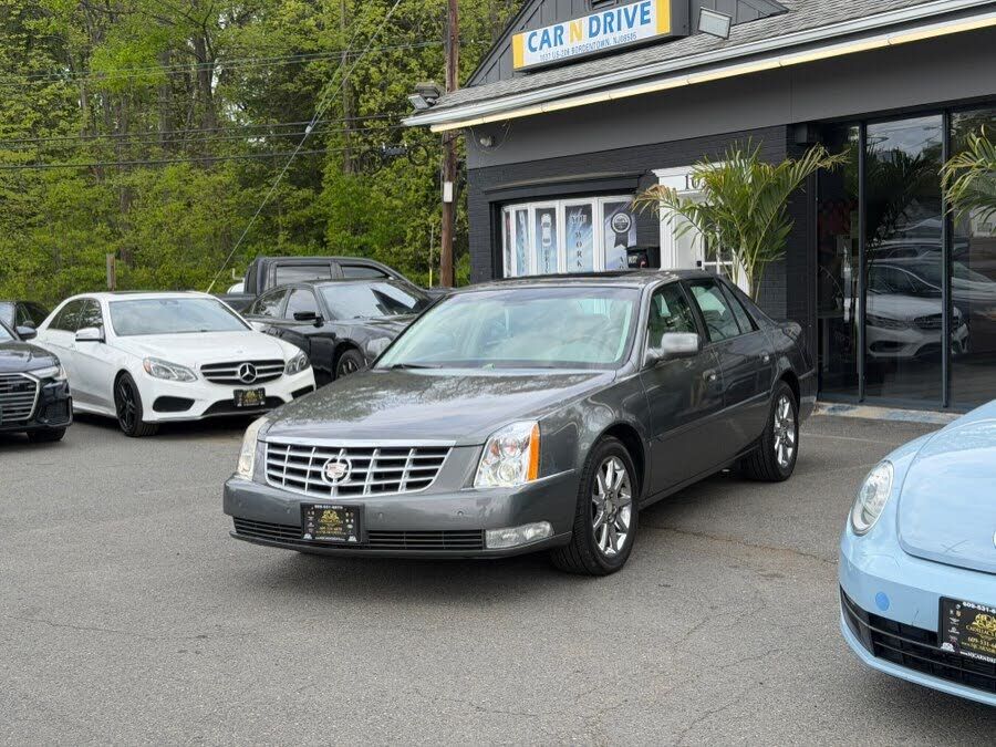 2006 CADILLAC DTS