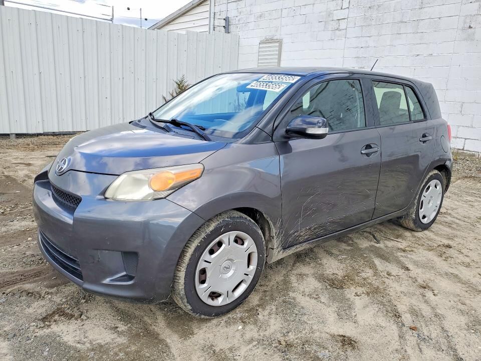 2014 TOYOTA SCION