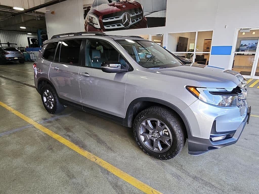 2024 HONDA Passport