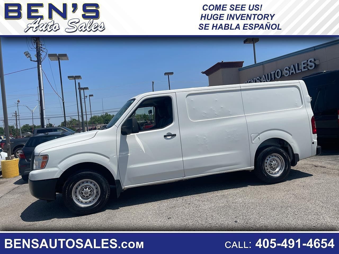 2013 NISSAN NV