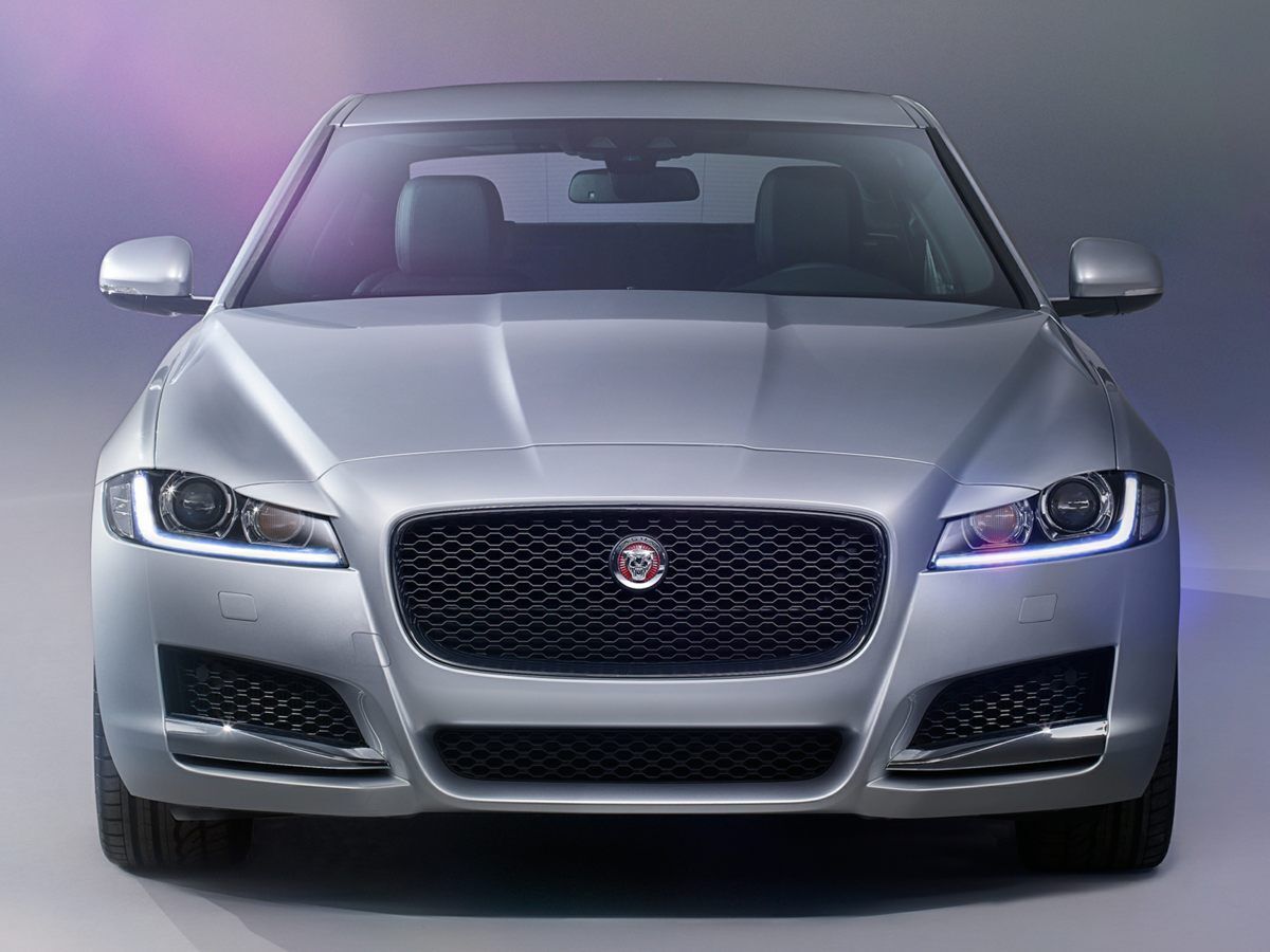 2017 JAGUAR XF