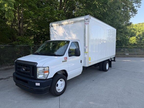 2023 FORD E-350